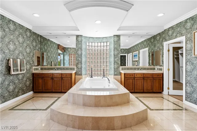 $8,000 | 3010 Hammerwood Drive, Las Vegas, NV 89135