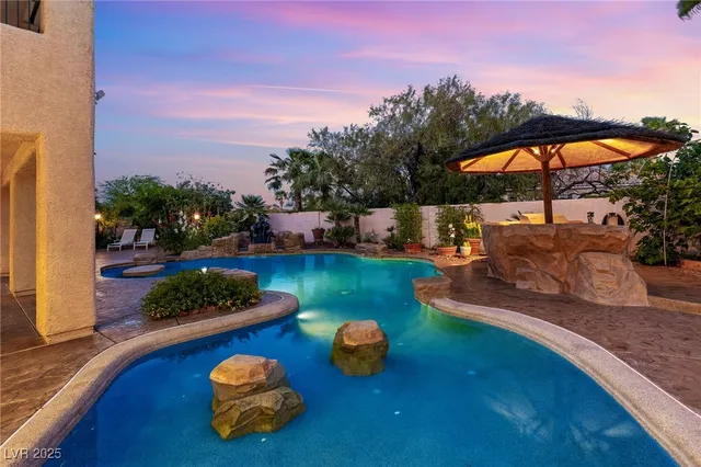 $8,000 | 3010 Hammerwood Drive, Las Vegas, NV 89135