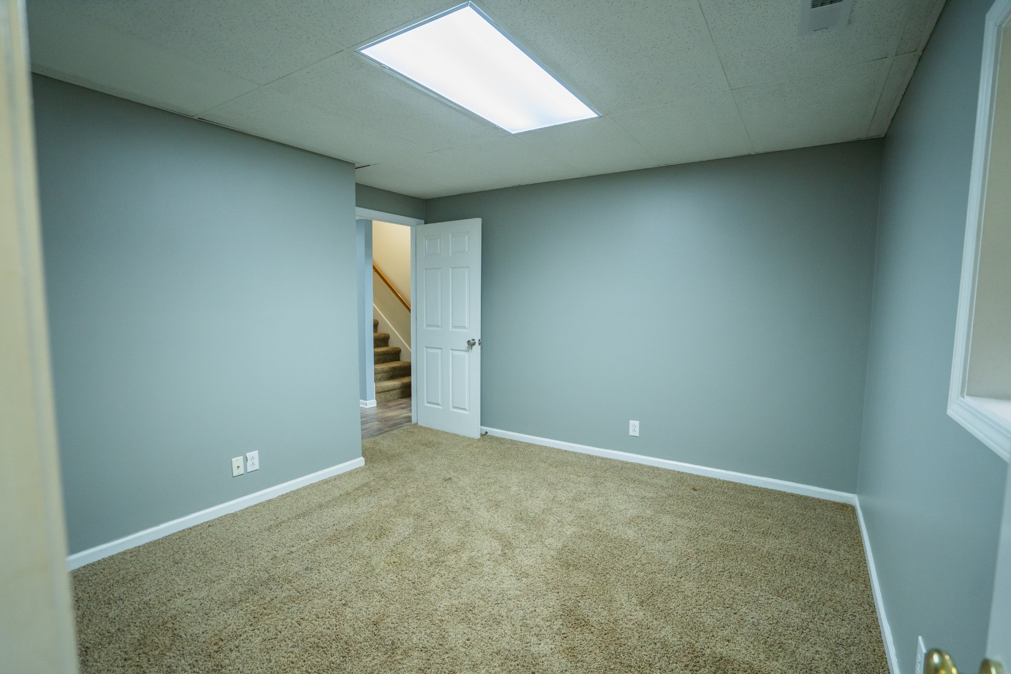 3077 Old Clarksville Sprgfld Road Adams, TN 37010 - Photo 31 of 33 an empty room with an entryway