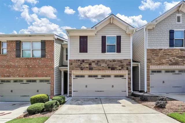 $2,100 | 182 Townview Drive, Woodstock, GA 30189