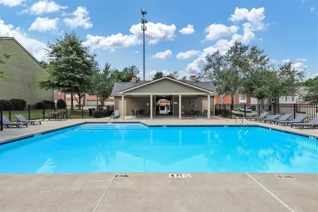 $2,100 | 182 Townview Drive, Woodstock, GA 30189