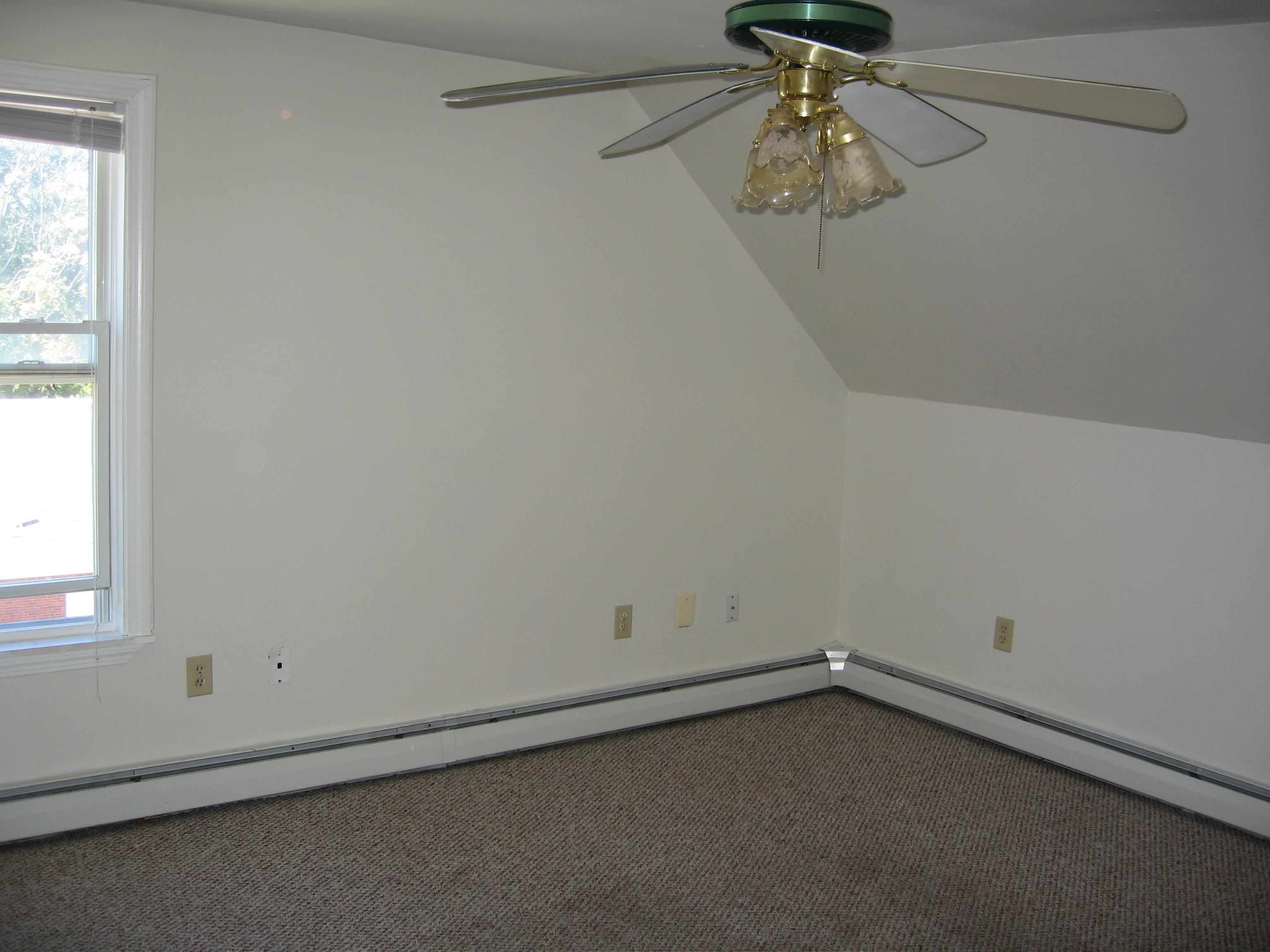 400 Hanover Street Manchester, NH 03104 - Photo 14 of 24 Gallery Image 14