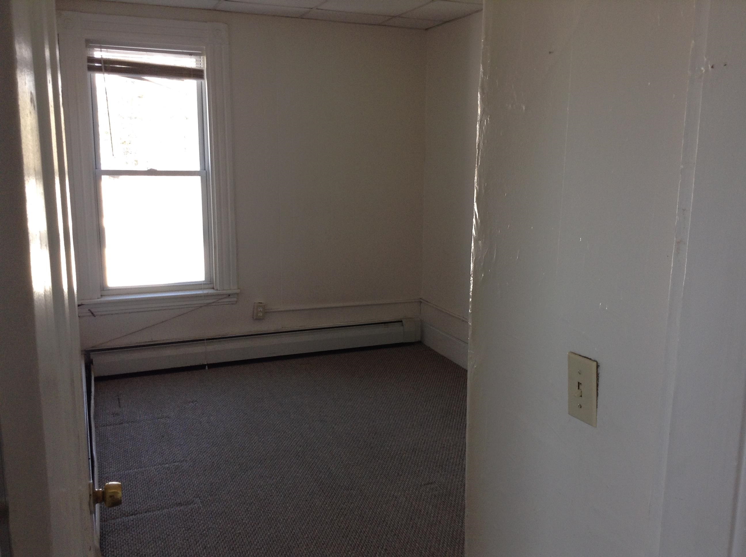 400 Hanover Street Manchester, NH 03104 - Photo 17 of 24 Gallery Image 17