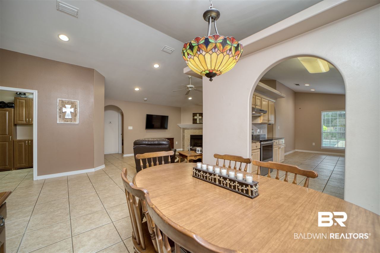 7078 Raintree Lane Gulf Shores, AL 36542 - Photo 16 of 27