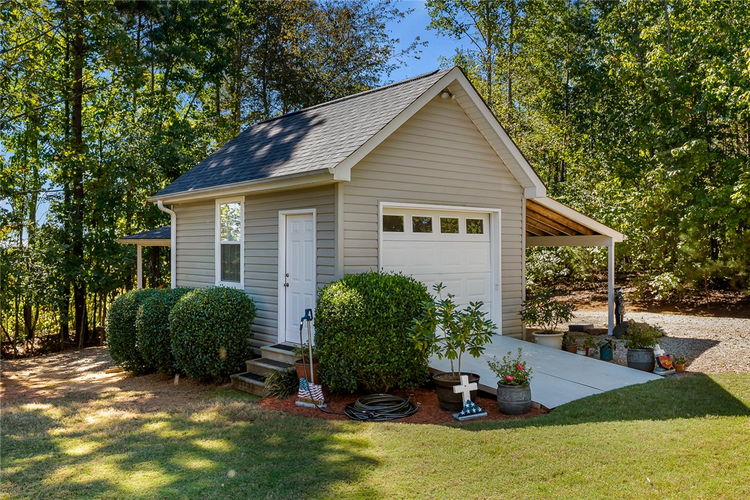 119 Devon Court Easley, SC 29640 - Photo 29 of 42