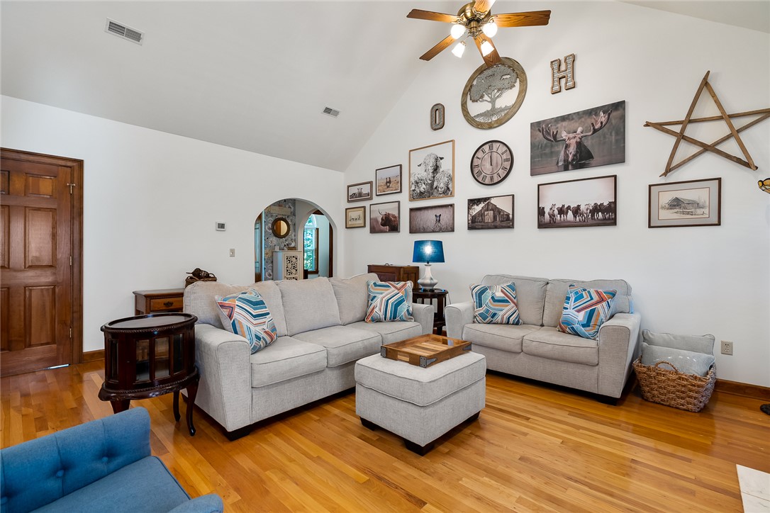 119 Devon Court Easley, SC 29640 - Photo 6 of 42