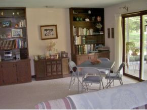 812 Ridgefields Road Kingsport, TN 37660 - Photo 8 of 19 Downstairs Den