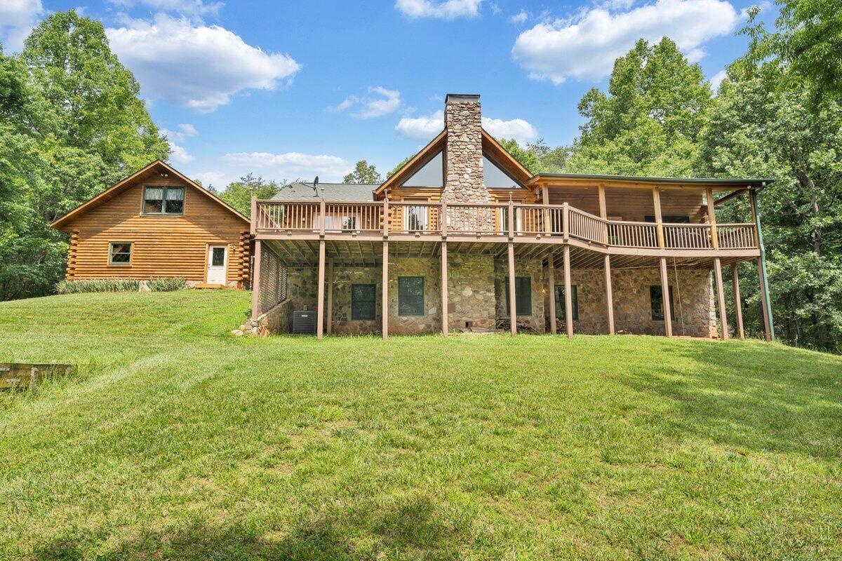 250 Knoll Ridge Lane Rocky Mount, VA 24151 - Photo 11 of 122 MIB06779