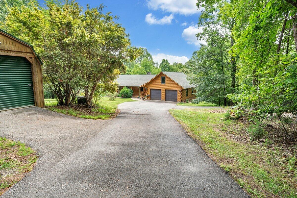 250 Knoll Ridge Lane Rocky Mount, VA 24151 - Photo 13 of 122 MIB06842