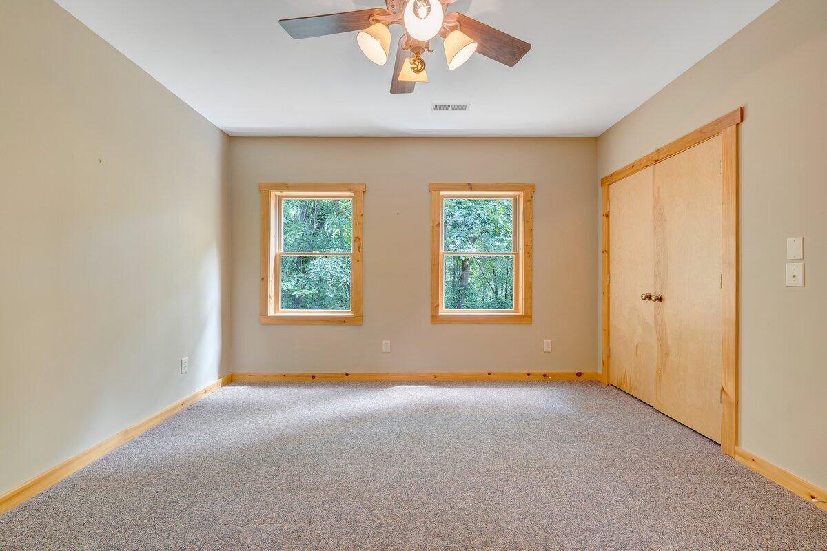 250 Knoll Ridge Lane Rocky Mount, VA 24151 - Photo 74 of 122 MIB06752