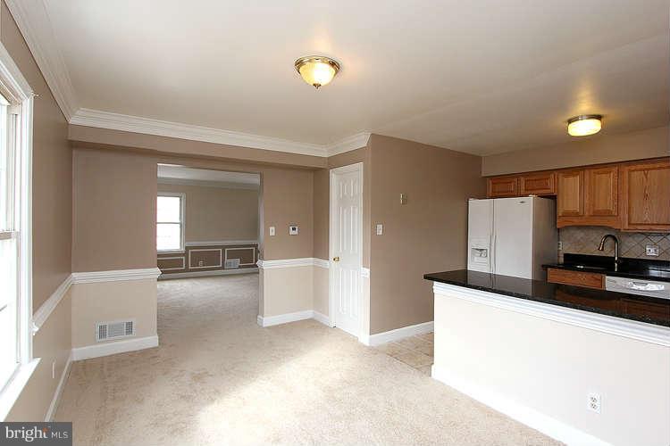 9219 Hood Road Manassas, VA 20110 - Photo 11 of 30 Dining Room