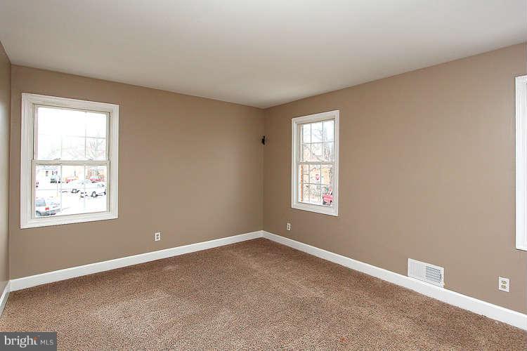 9219 Hood Road Manassas, VA 20110 - Photo 23 of 30 Bedroom (Master)