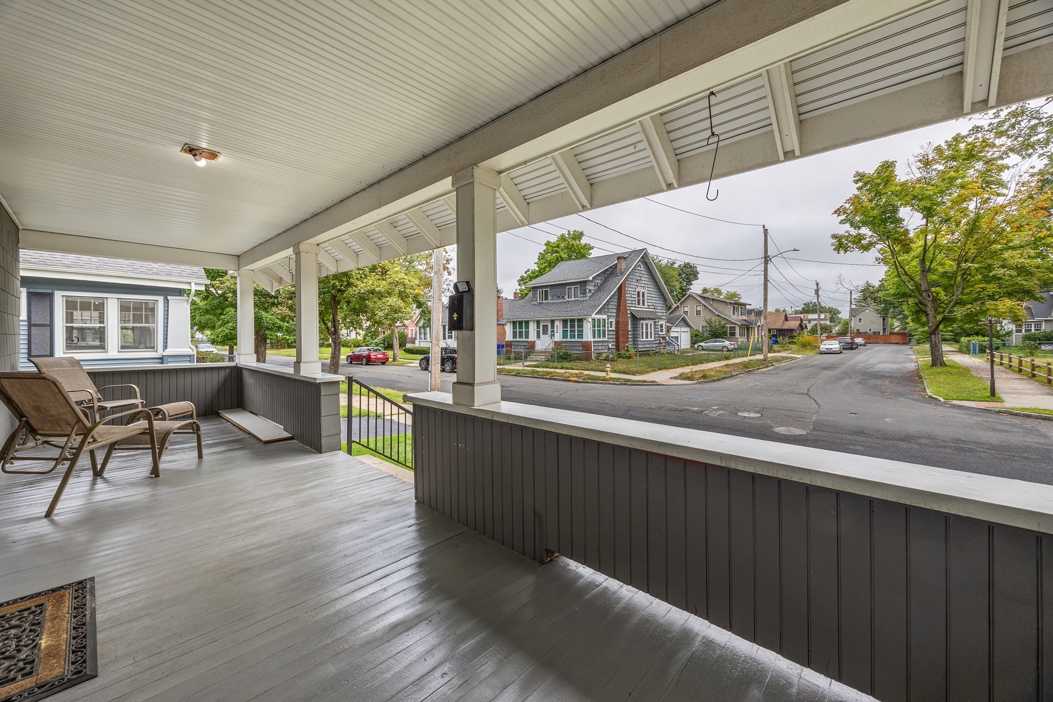 136 Marsden Street Springfield, MA 01109 - Photo 3 of 29 Gallery Image 3