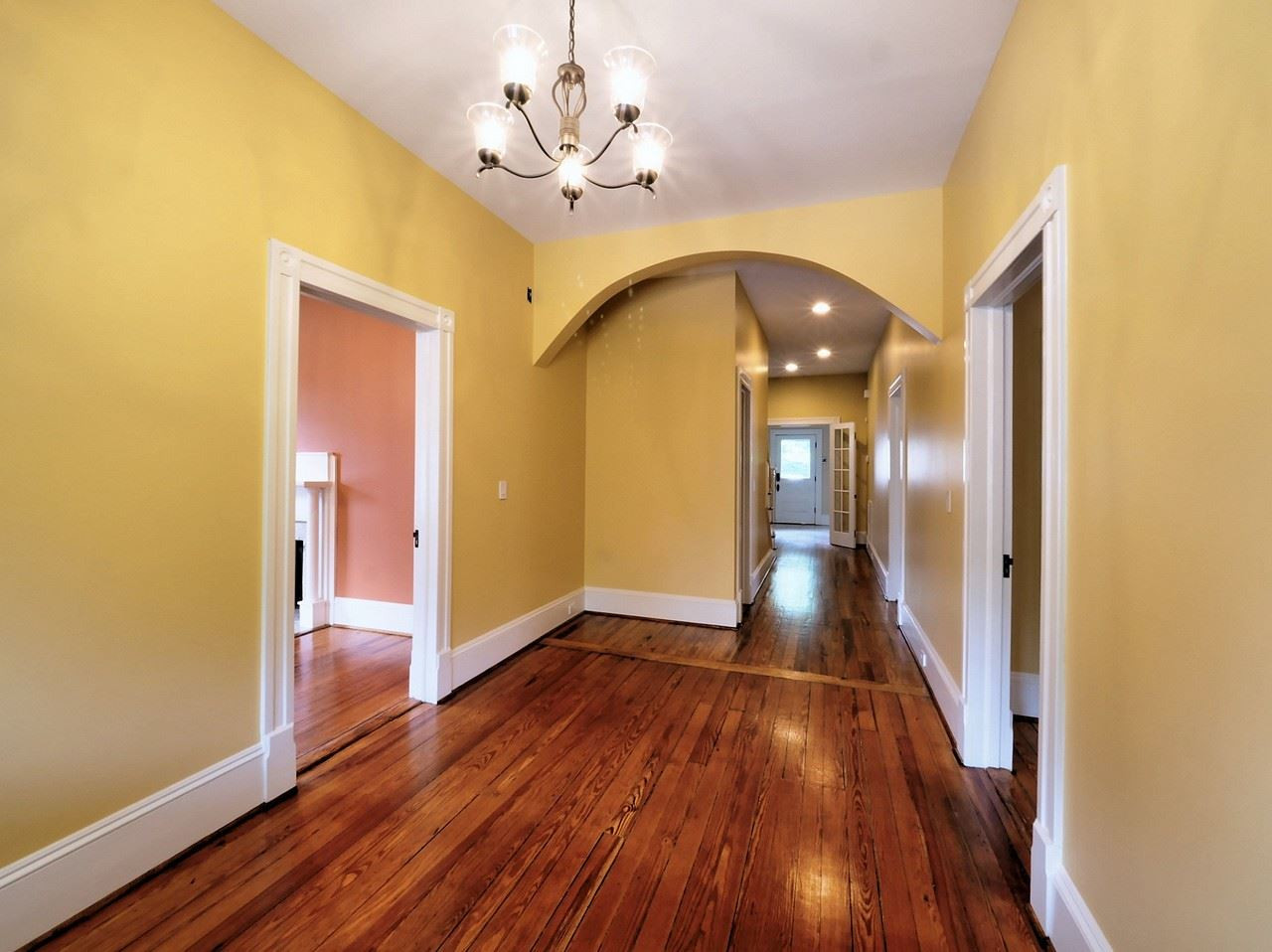 516 East Lane Street Raleigh, NC 27601 - Photo 5 of 22 Photo 5