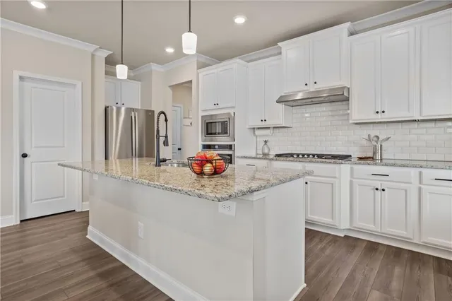 $3,000 | 7057 Br Crk Cove, Flowery Branch, GA 30542