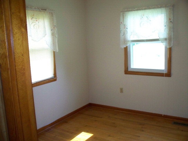853 Mt Pleasant Road Glasgow, KY 42141 - Photo 7 of 8 Gallery Image 7