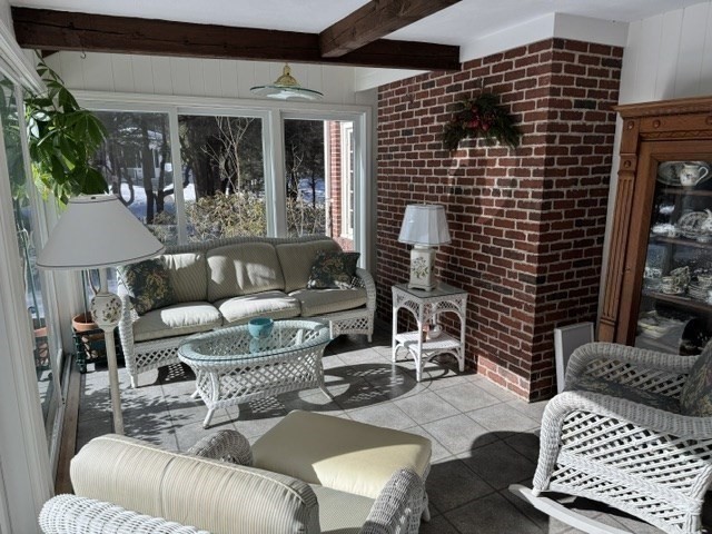 49 Metcalf Street Worcester, MA 01609 - Photo 11 of 38