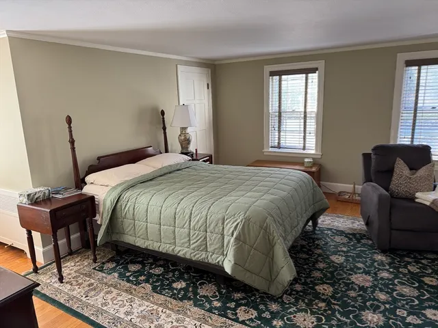 $709,900 | 49 Metcalf Street, Worcester, MA 01609