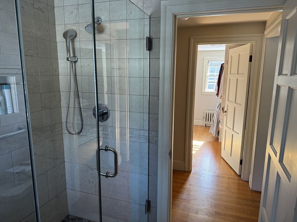 49 Metcalf Street Worcester, MA 01609 - Photo 21 of 38