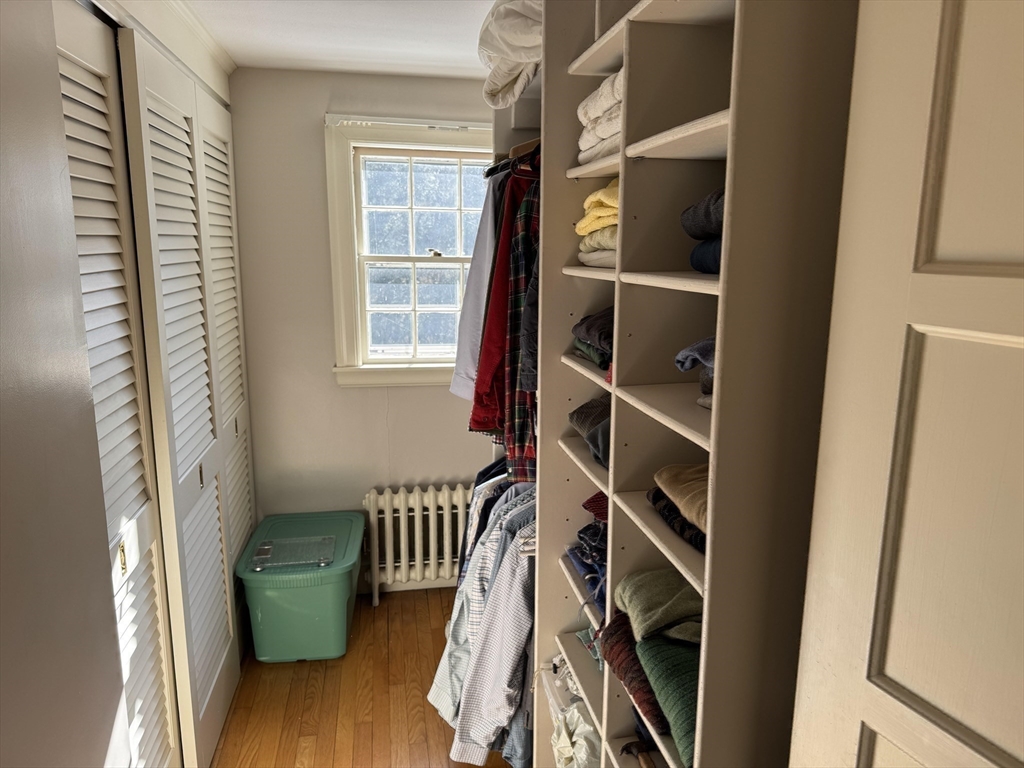 49 Metcalf Street Worcester, MA 01609 - Photo 22 of 38