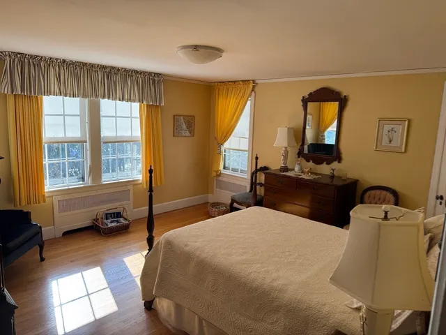 $709,900 | 49 Metcalf Street, Worcester, MA 01609