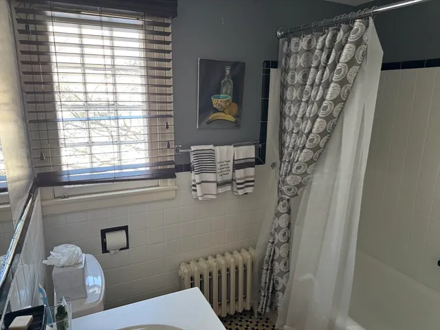 $709,900 | 49 Metcalf Street, Worcester, MA 01609