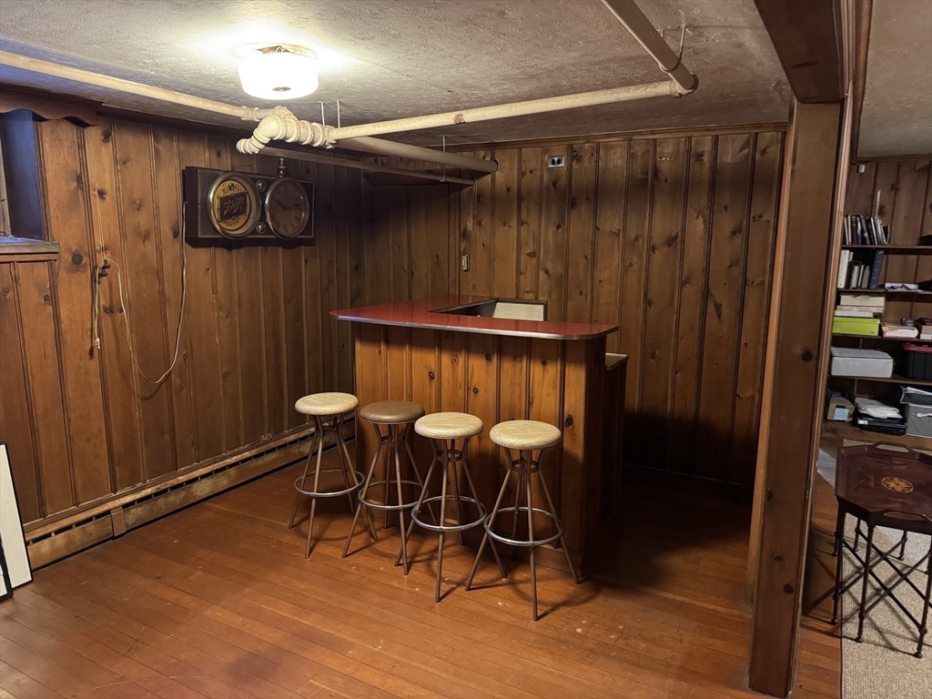 49 Metcalf Street Worcester, MA 01609 - Photo 33 of 38