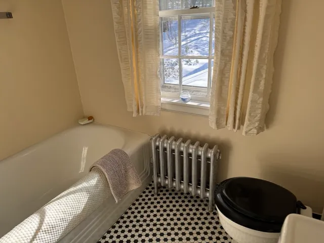 $709,900 | 49 Metcalf Street, Worcester, MA 01609