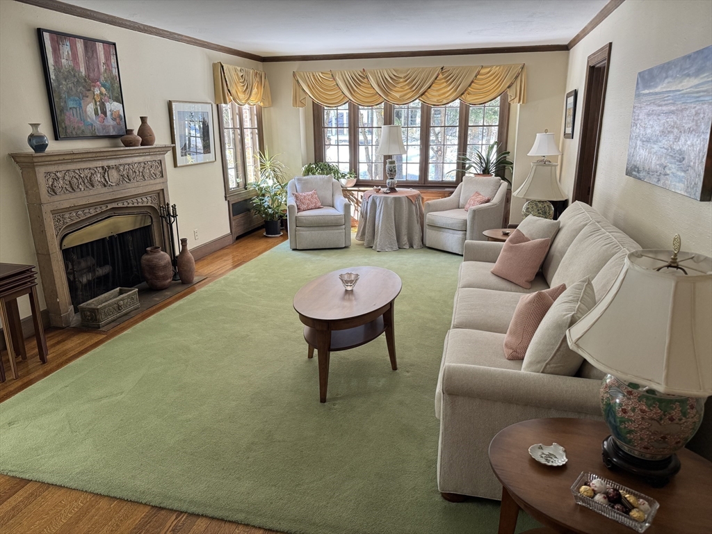 49 Metcalf Street Worcester, MA 01609 - Photo 8 of 38