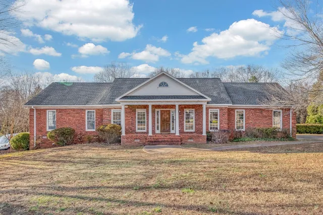 $420,000 | 123 Blairfield Court, Moore, SC 29369