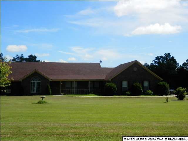 1549 Higdon Road Holly Springs, MS 38635 - Photo 1 of 8 Primary Photo