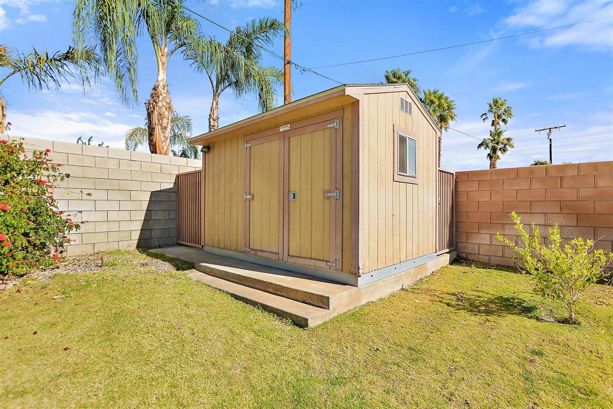 68360 Tortuga Road Cathedral City, CA 92234 - Photo 23 of 29 28-Back Shed