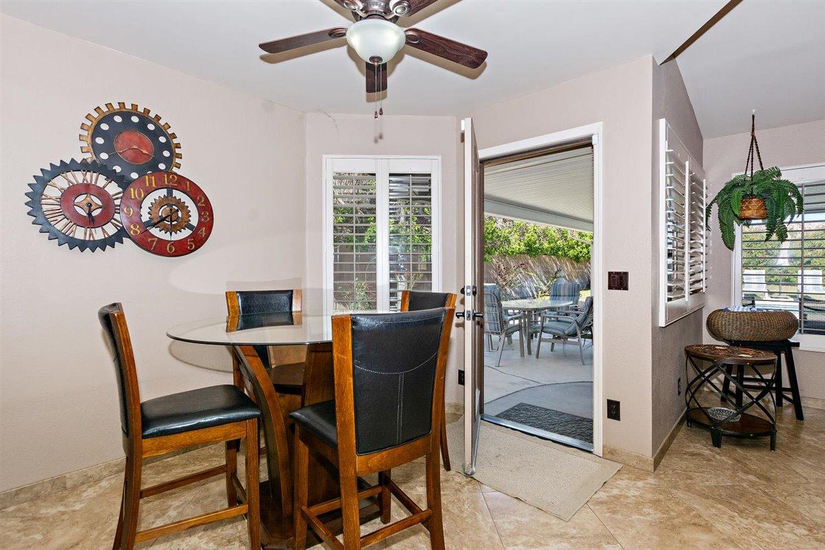68360 Tortuga Road Cathedral City, CA 92234 - Photo 9 of 29 11-Kitchen Dining
