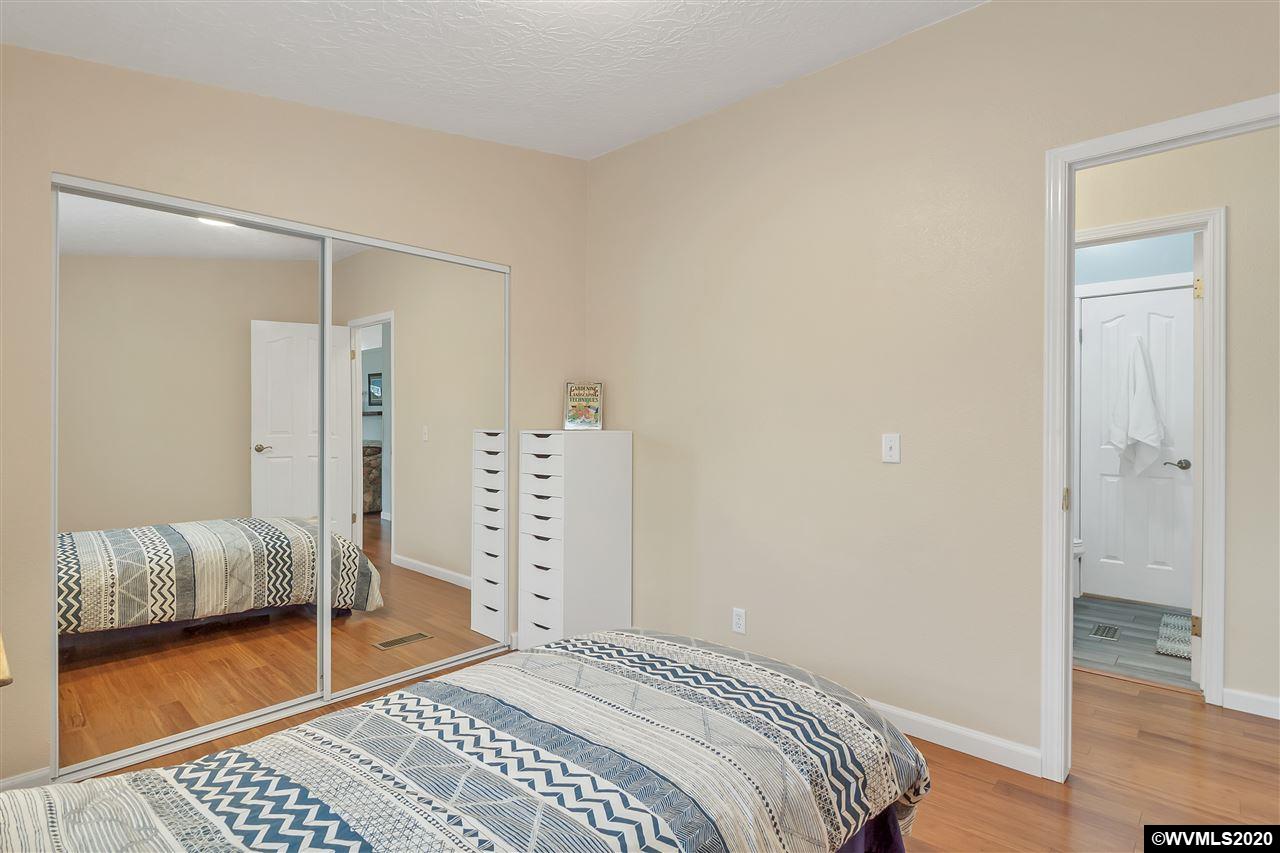 760 South Grice Loop Jefferson, OR 97352 - Photo 16 of 30 Gallery Image 16