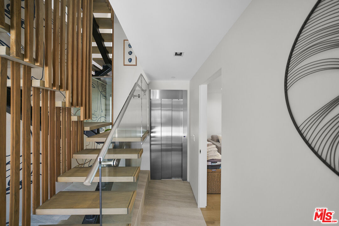 1500 Ocean Drive Oxnard, CA 93035 - Photo 11 of 75 a view of entryway and hall with wooden floor