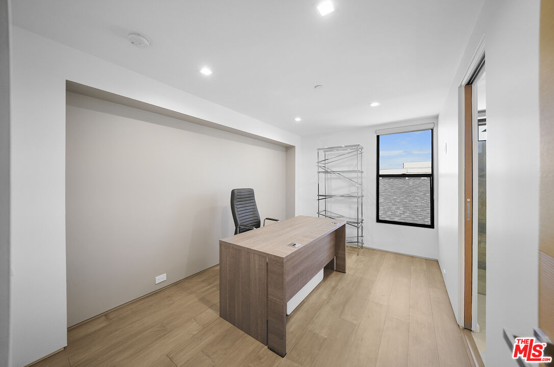 1500 Ocean Drive Oxnard, CA 93035 - Photo 44 of 75