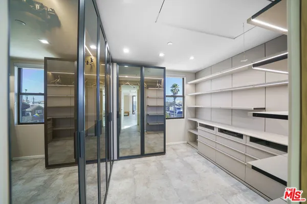 $9,000 | 1500 Ocean Drive, Oxnard, CA 93035