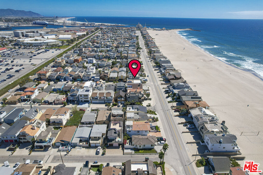 1500 Ocean Drive Oxnard, CA 93035 - Photo 72 of 75 an aerial view of a city