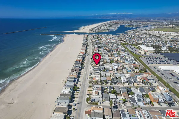 $9,000 | 1500 Ocean Drive, Oxnard, CA 93035