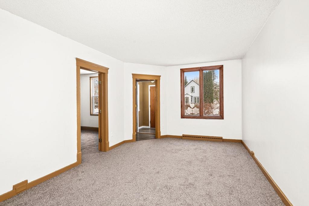 722 Fisher Avenue Superior, WI 54880 - Photo 10 of 22