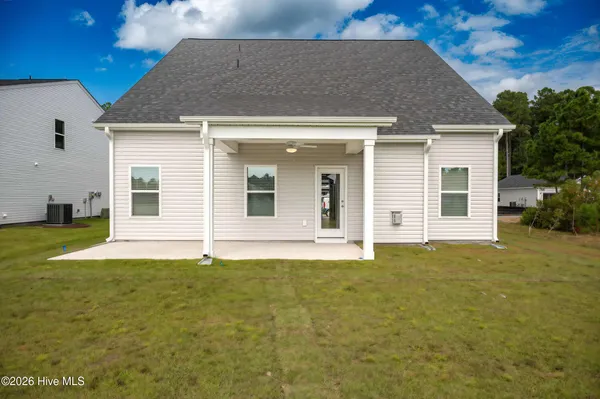 $2,025 | 2208 Lakefront Drive, Unit THE ENGAGE, Bolivia, NC 28422