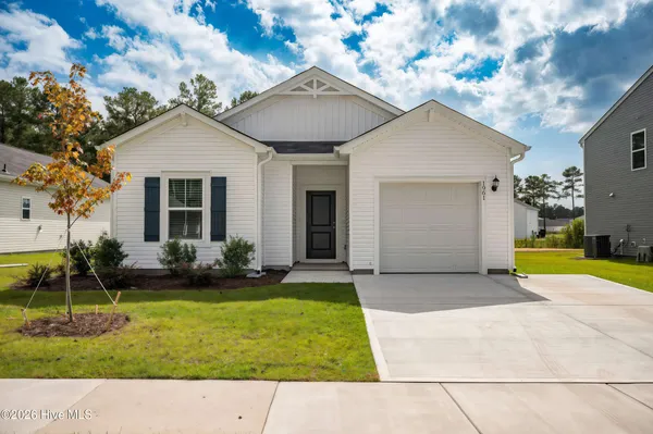 $2,025 | 2208 Lakefront Drive, Unit THE ENGAGE, Bolivia, NC 28422