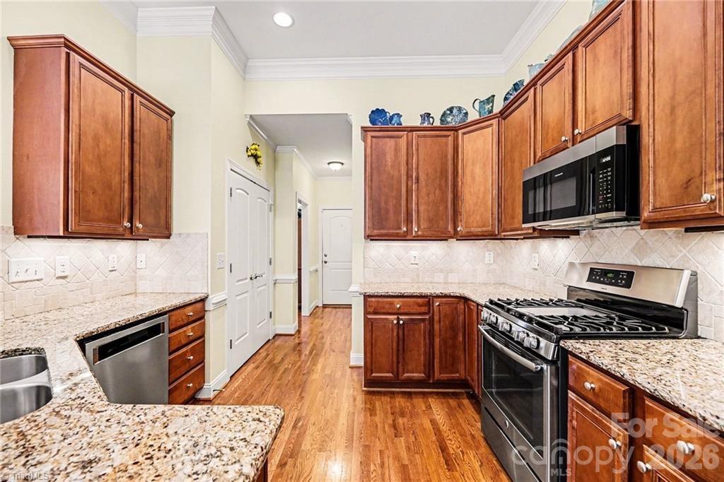 115 Town Pfafftown, NC 27040 - Photo 7 of 27