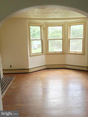 1928 Robinwood Road Baltimore, MD 21222 - Photo 9 of 10 Living Room