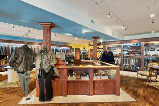 a view of a living room with furniture