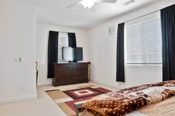 $569,000 | 1714 Graybark Avenue, Clovis, CA 93619