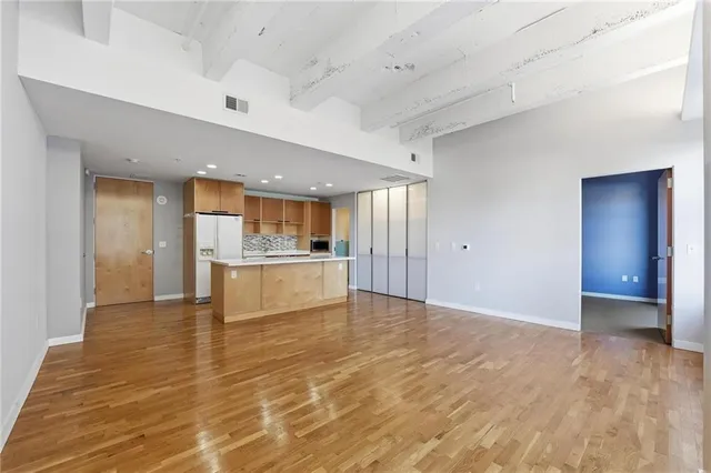 $205,000 | 21 West 10th Street, Unit 5C, Kansas City, MO 64105