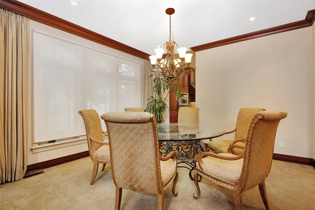 $2,120,000 | 19 Holiday Pond Road, Jericho, NY 11753