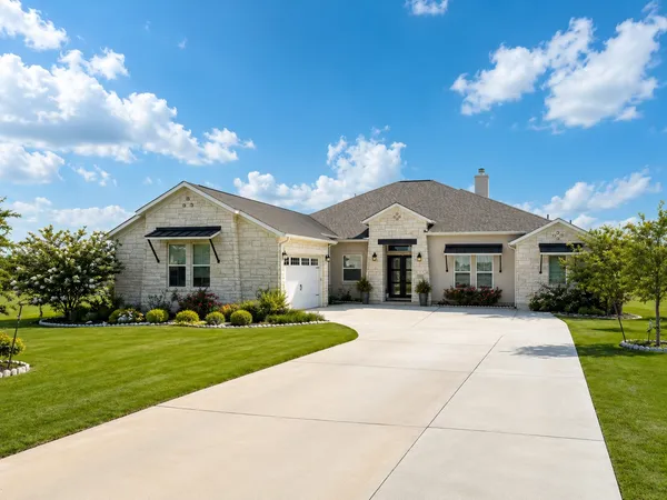 $4,300 | 501 Calistoga Wheel, Liberty Hill, TX 78642