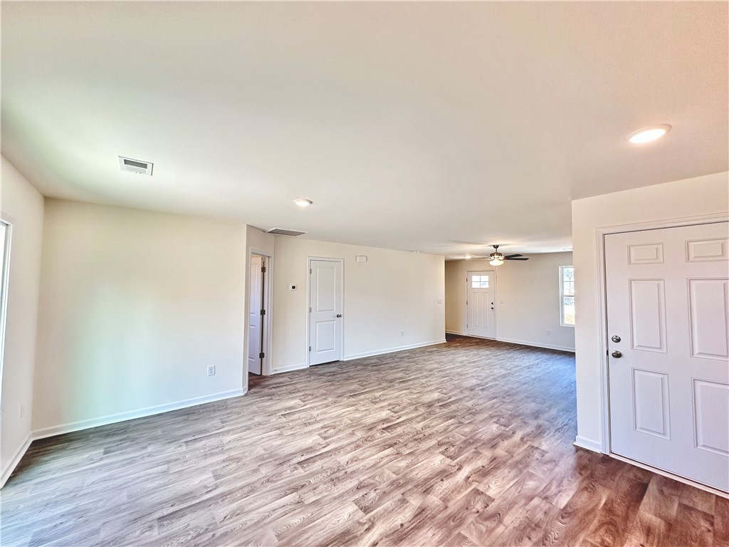 511 Seaborn Circle Pendleton, SC 29670 - Photo 5 of 33